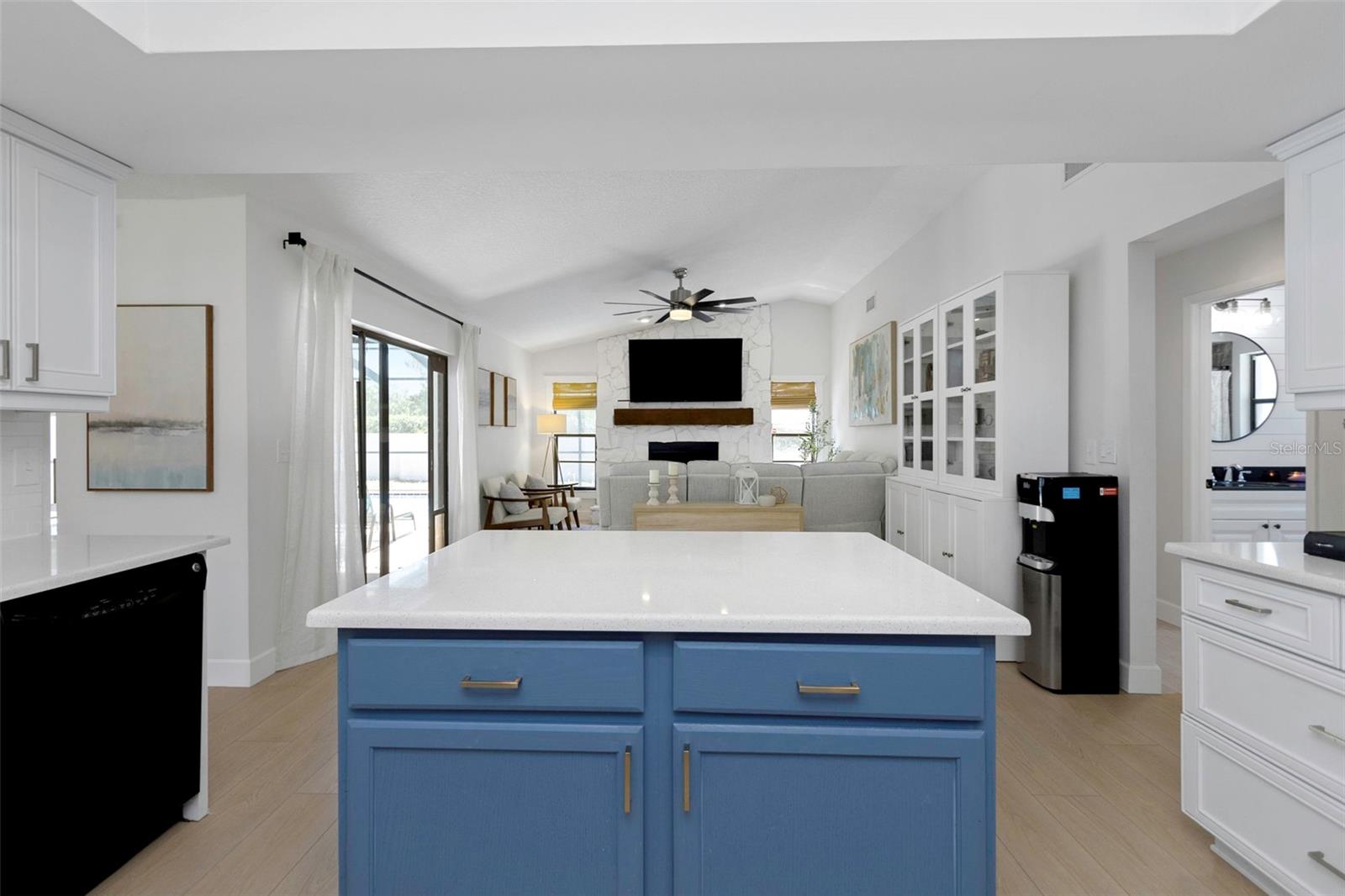 Image 23 of 55 For 14007 Middleton Way