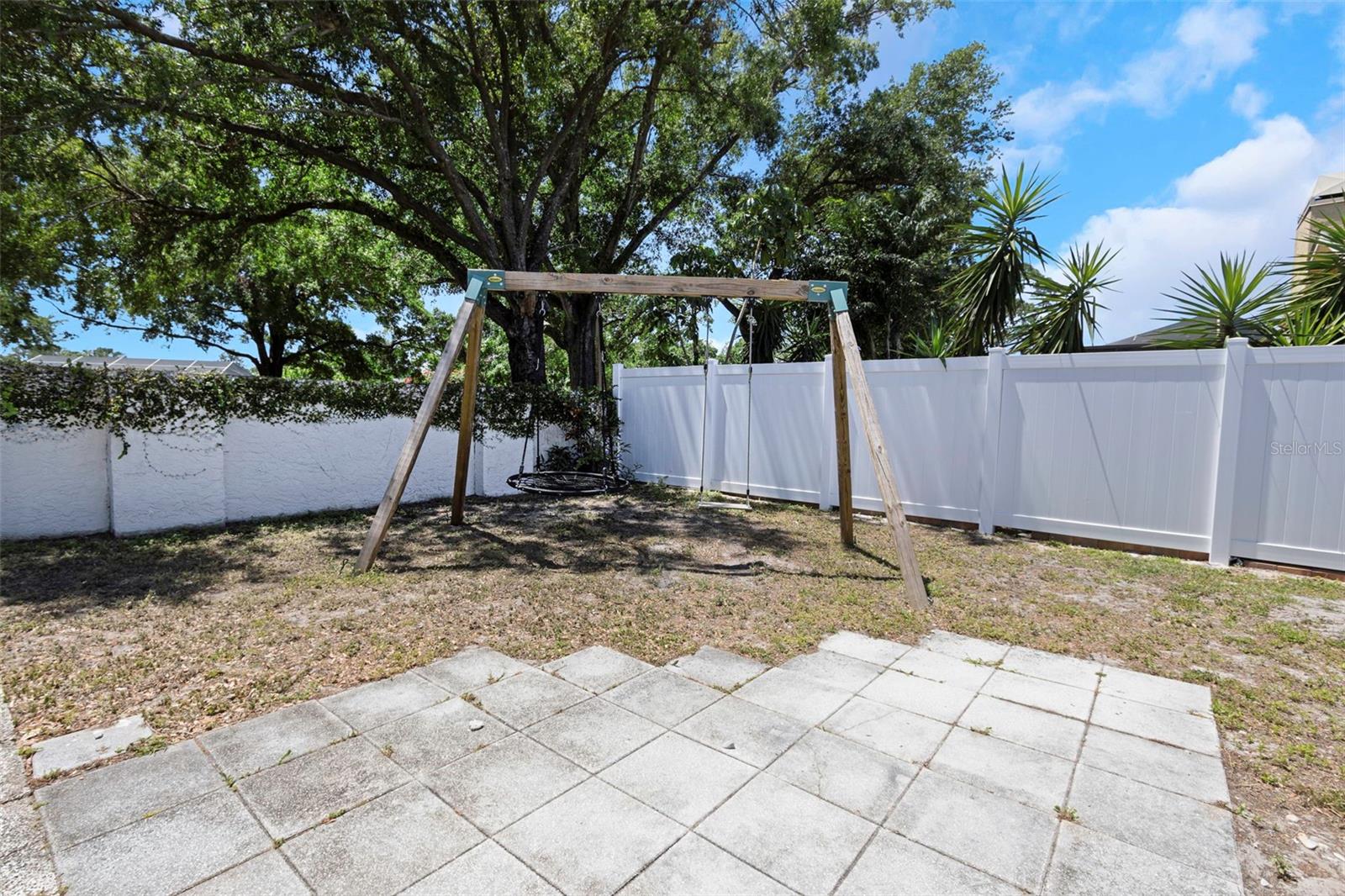 Image 44 of 55 For 14007 Middleton Way