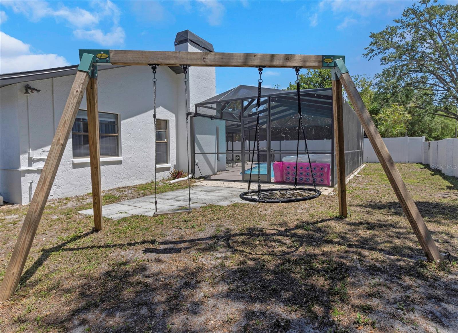 Image 46 of 55 For 14007 Middleton Way