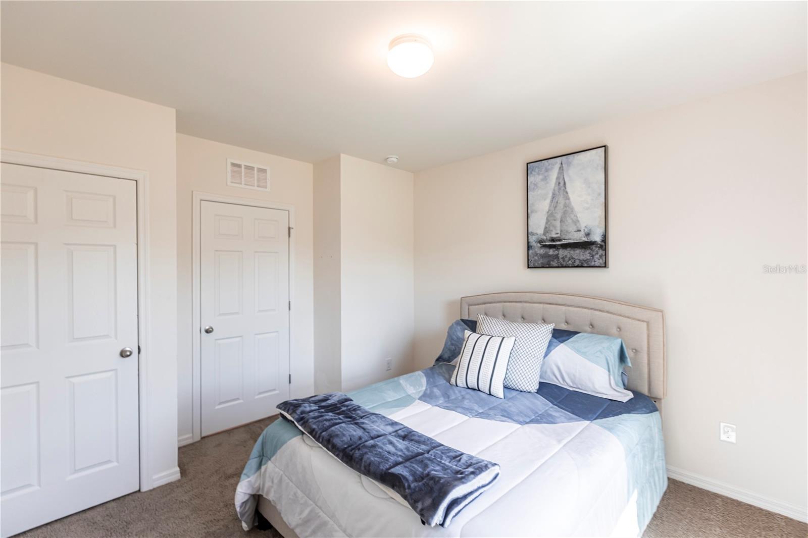 Image 25 of 59 For 25317 Lenox Circle