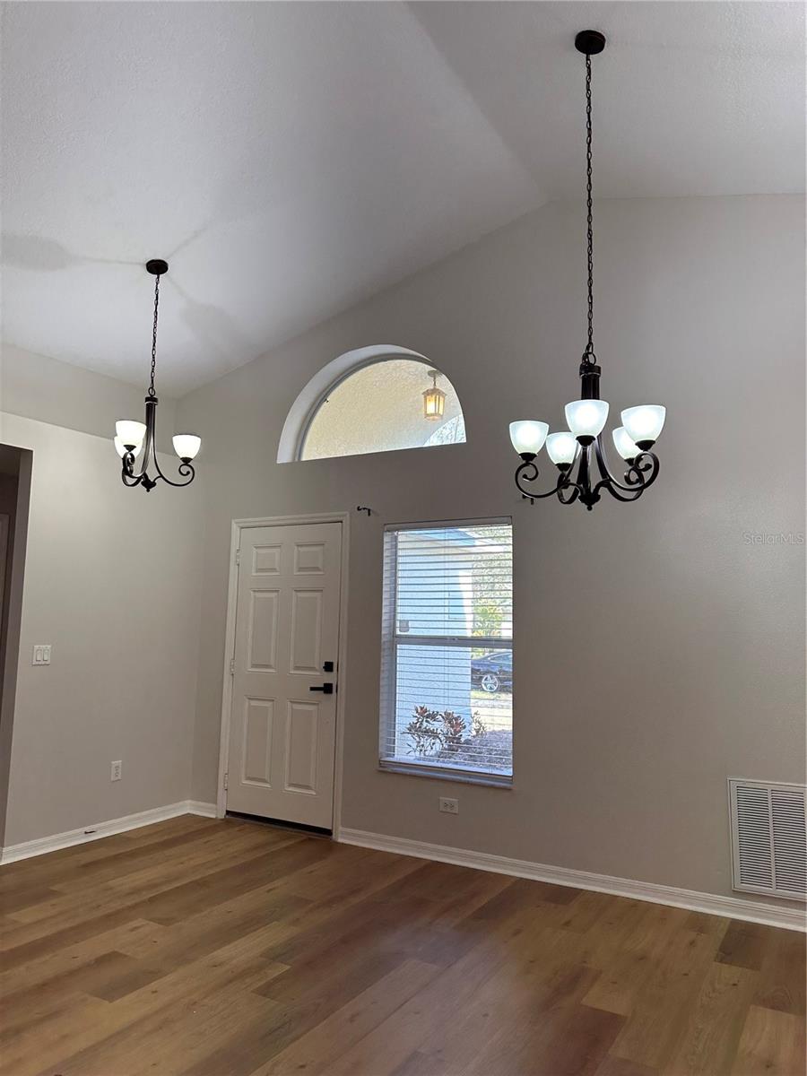 Image 14 of 100 For 10460 Lucaya Drive