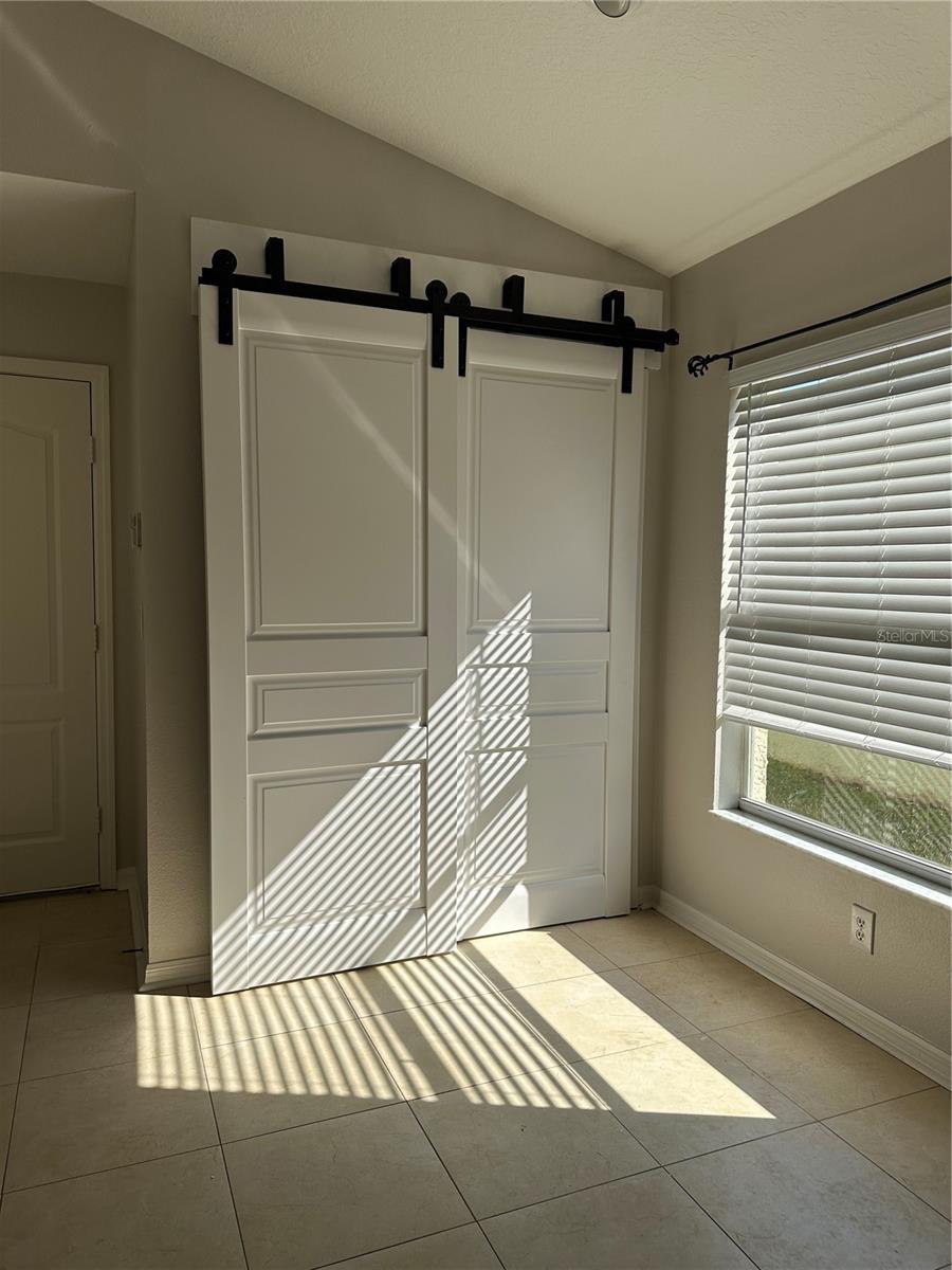 Image 21 of 100 For 10460 Lucaya Drive