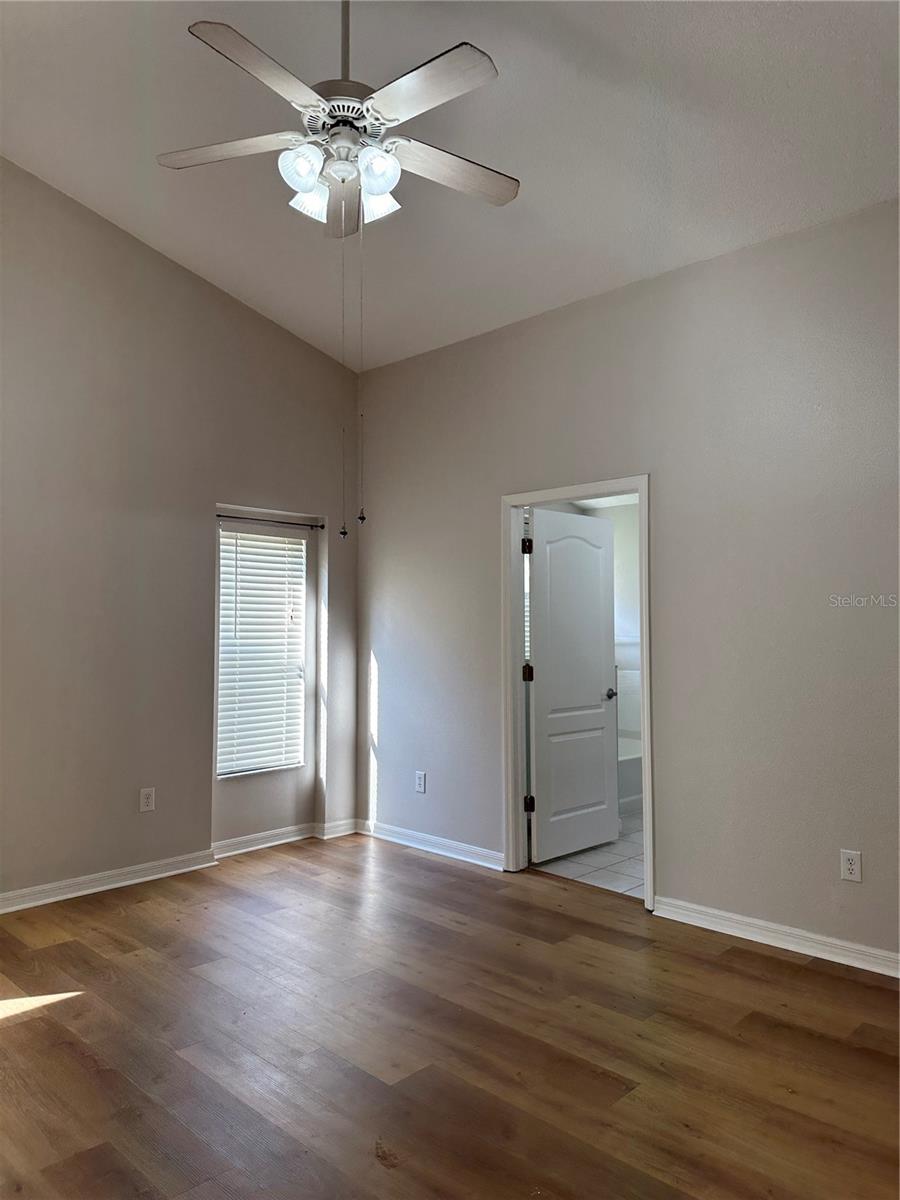 Image 35 of 100 For 10460 Lucaya Drive