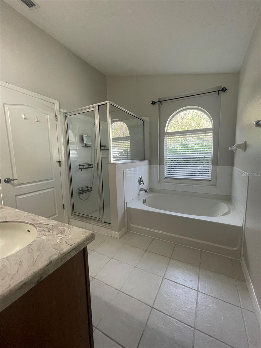 Image 42 of 100 For 10460 Lucaya Drive