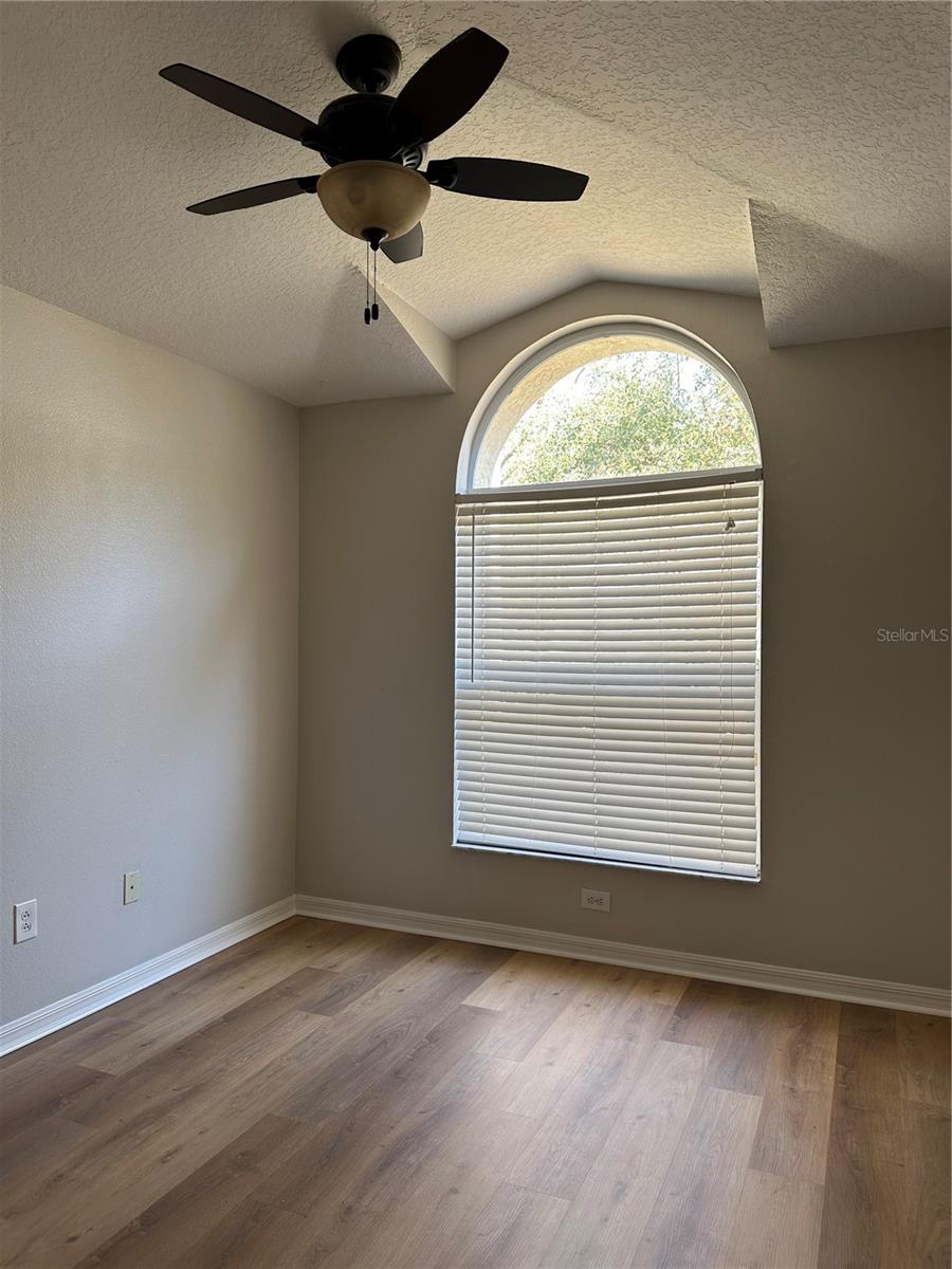 Image 49 of 100 For 10460 Lucaya Drive