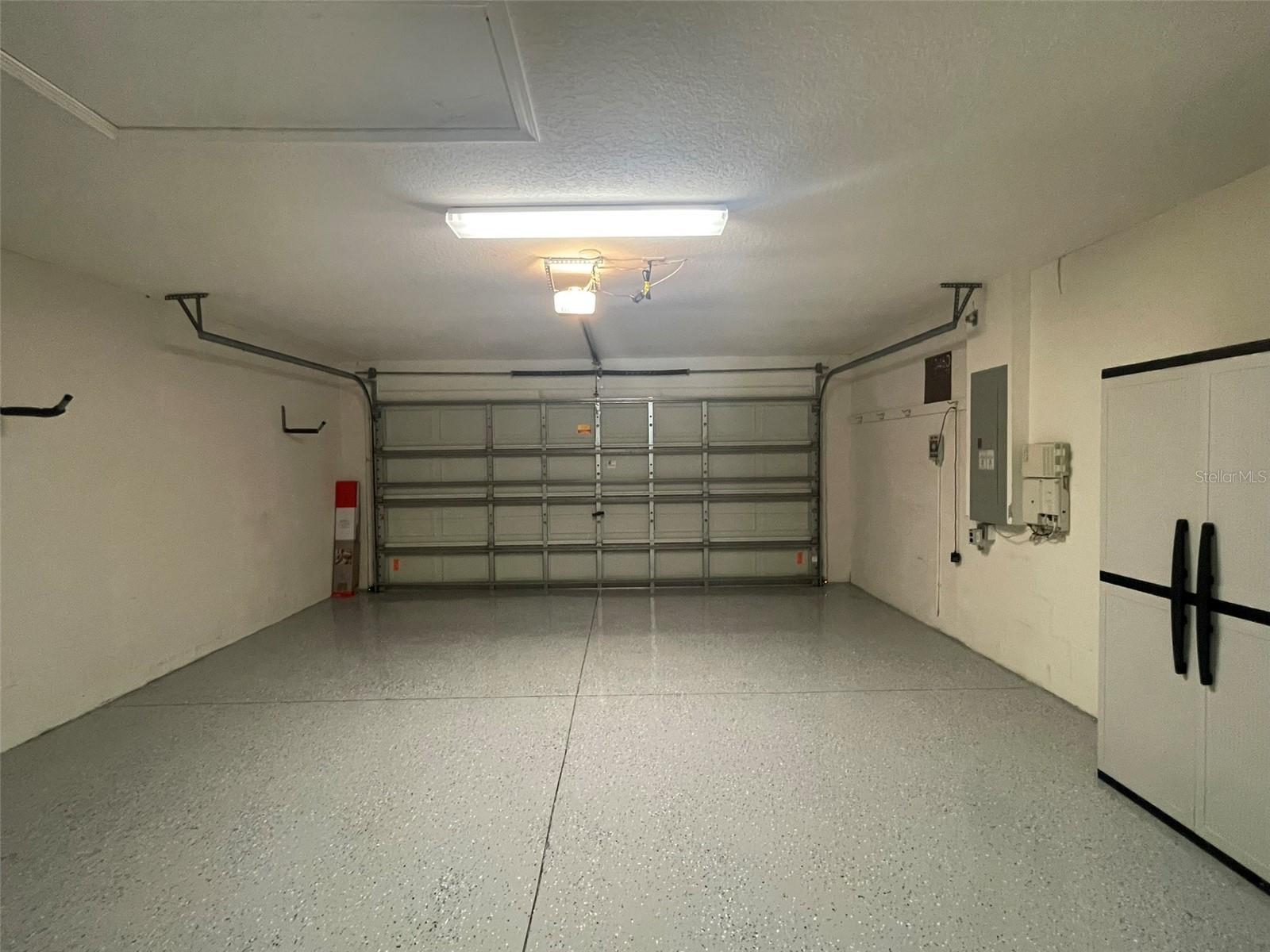 Image 6 of 100 For 10460 Lucaya Drive