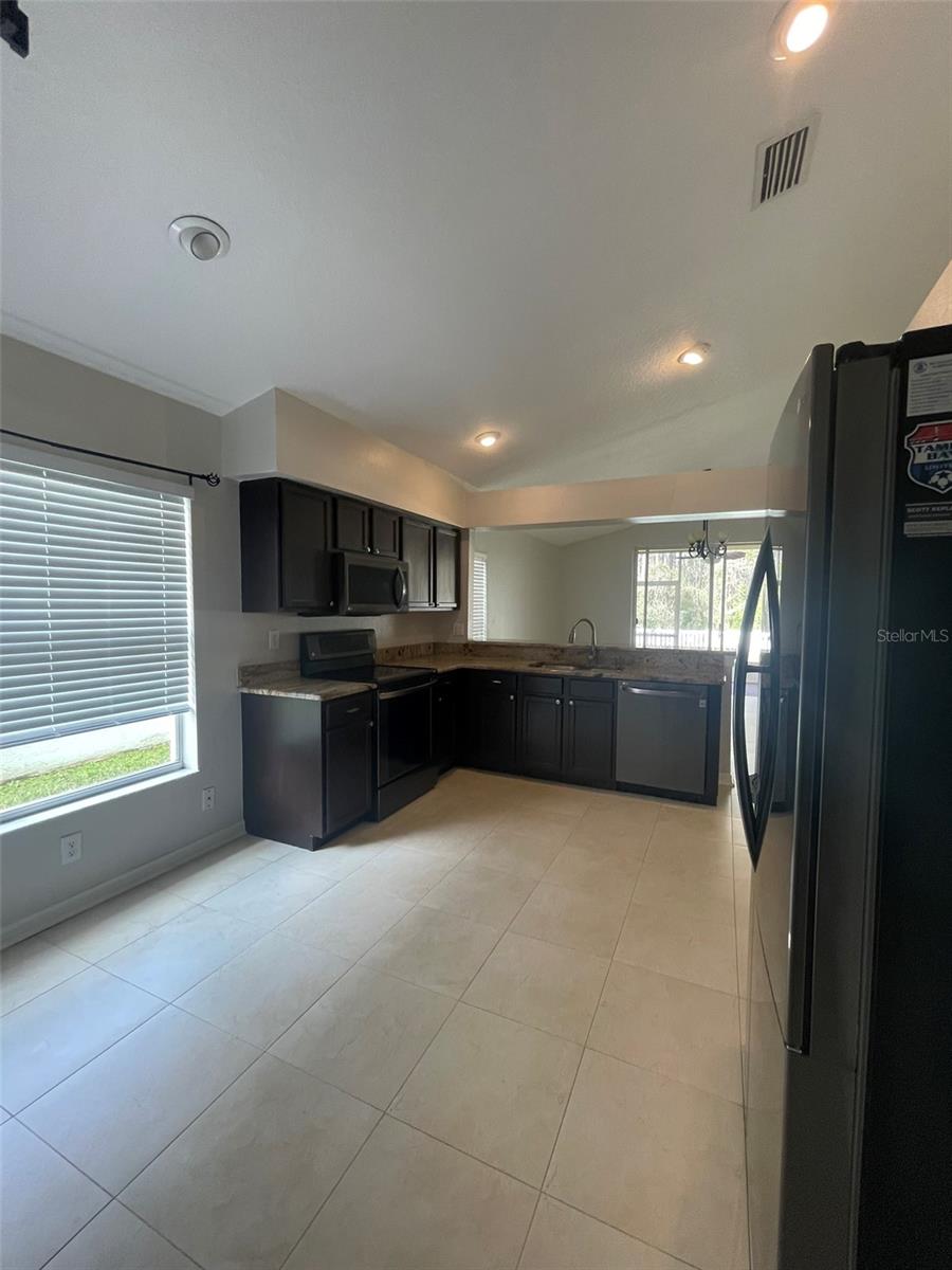 Image 8 of 100 For 10460 Lucaya Drive