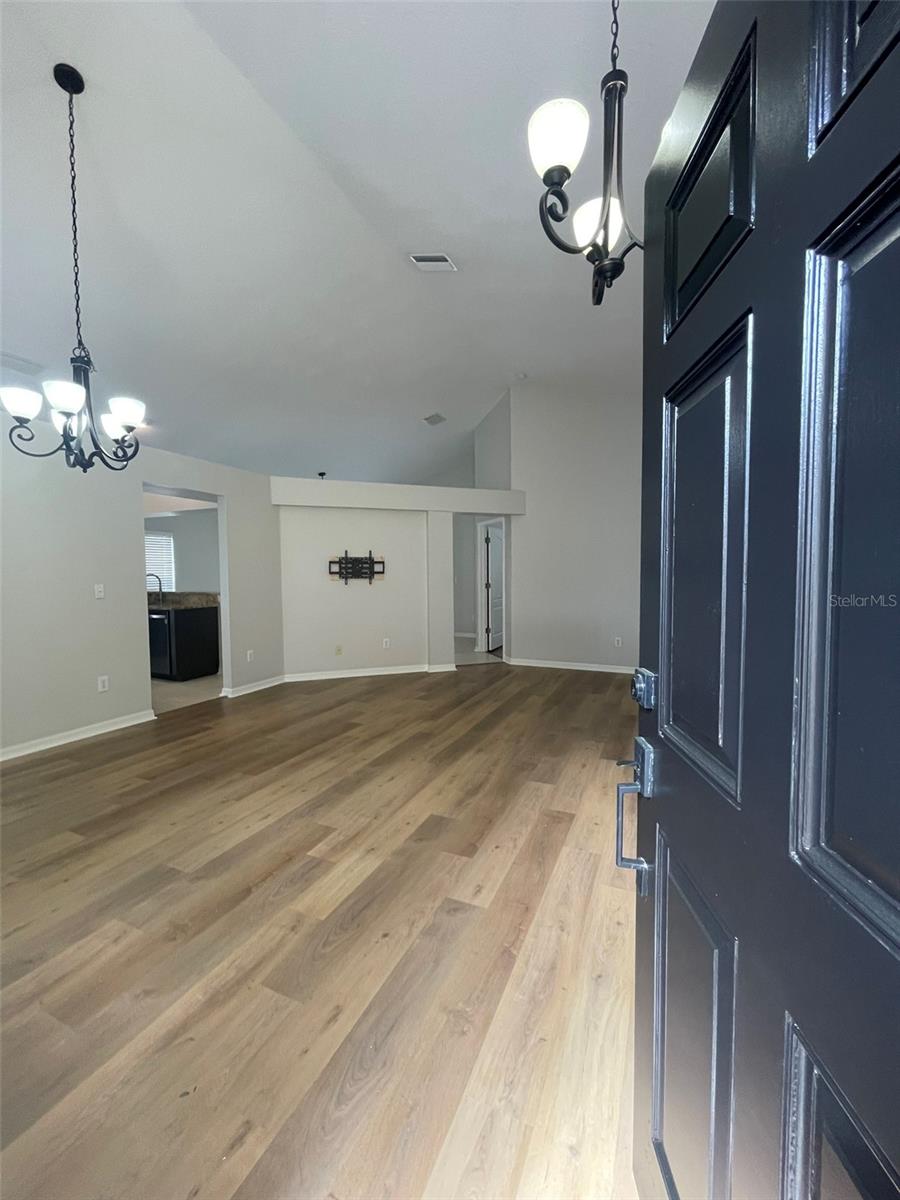Image 9 of 100 For 10460 Lucaya Drive