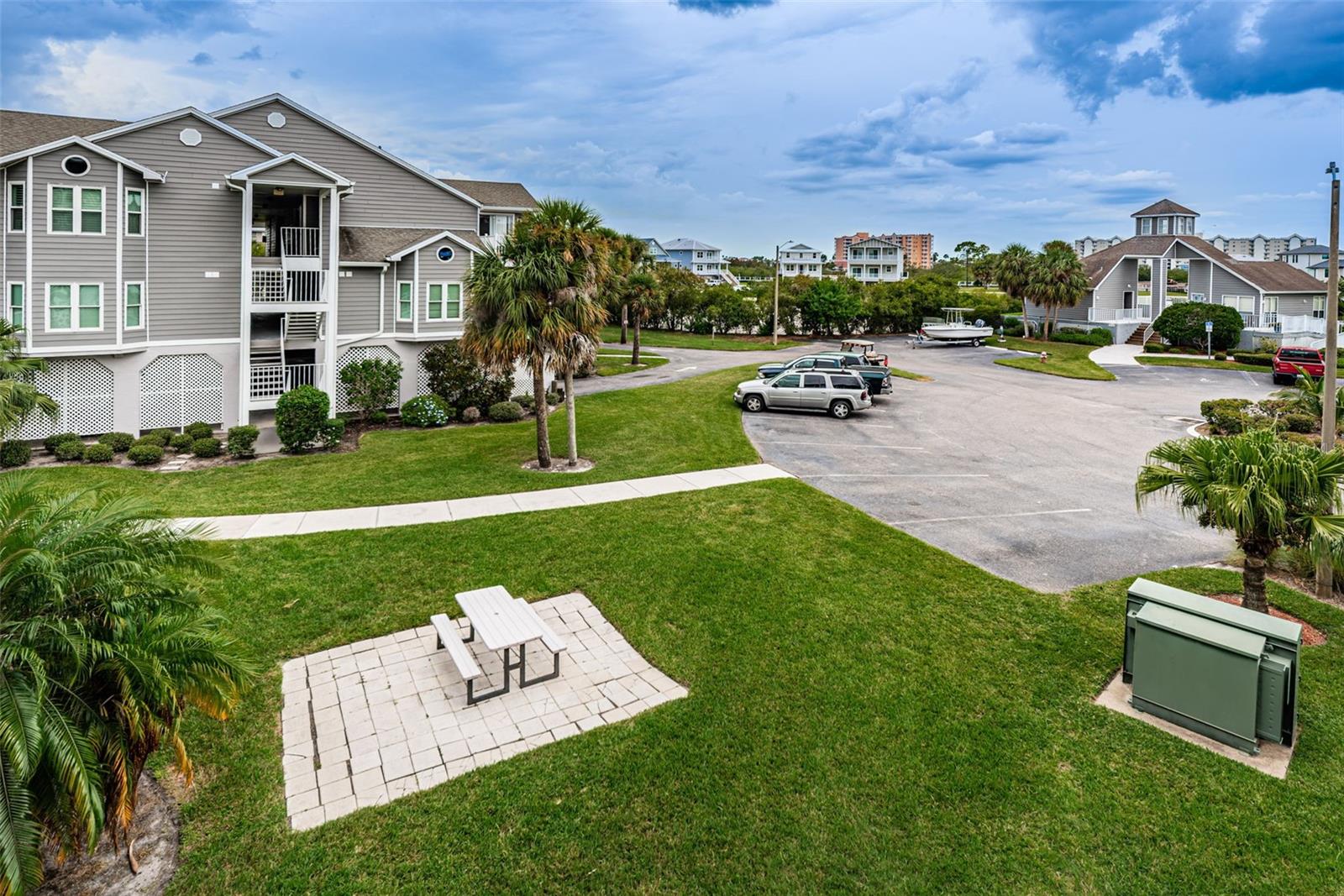 Image 60 of 65 For 5712 Biscayne Court 205