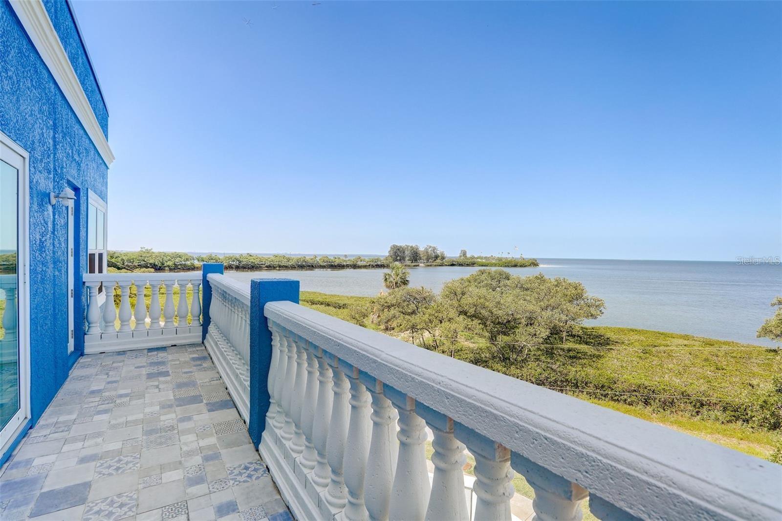 Image 30 of 72 For 228 Shore Drive