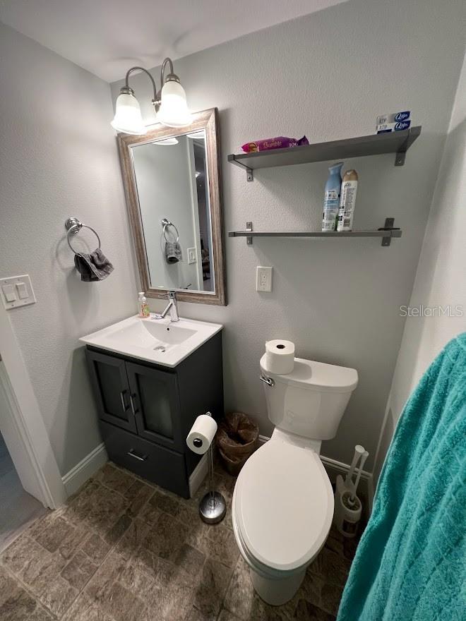 Image 11 of 23 For 333 Island Way 203