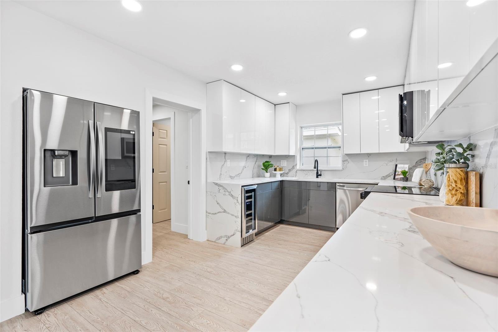 Image 17 of 50 For 4500 22nd Avenue N