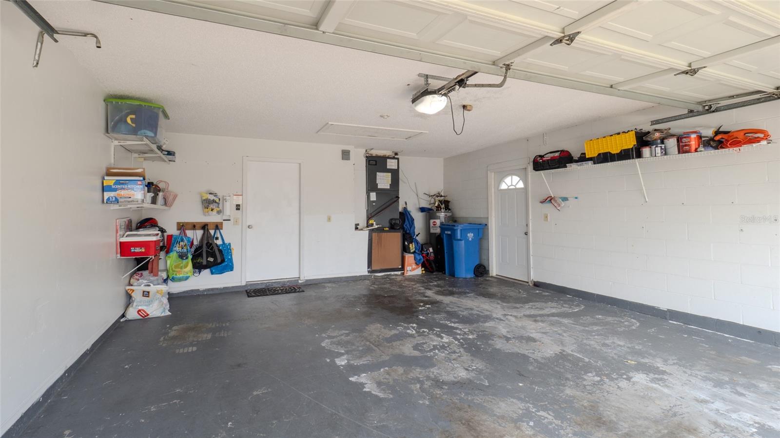 Image 13 of 48 For 9327 Pontiac Drive
