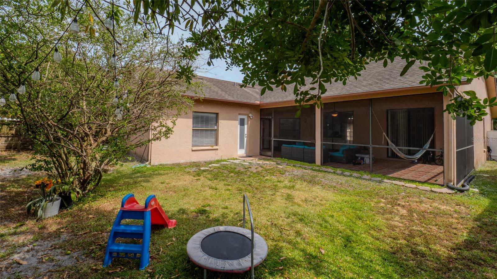 Image 43 of 48 For 9327 Pontiac Drive