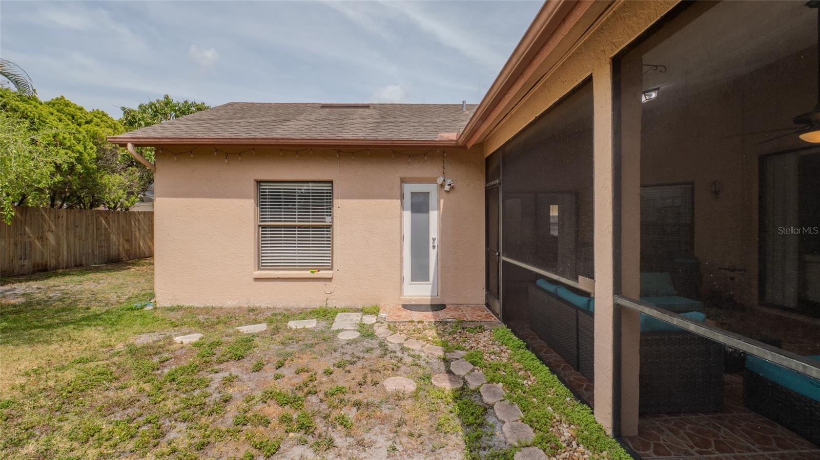 Image 47 of 48 For 9327 Pontiac Drive
