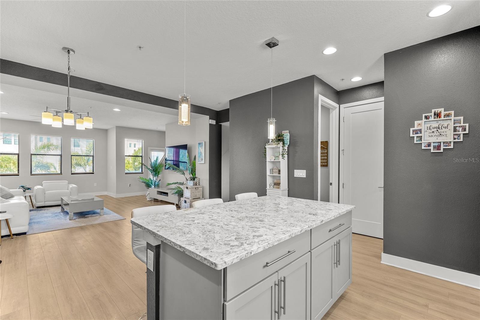 Image 12 of 47 For 1182 25th Way N