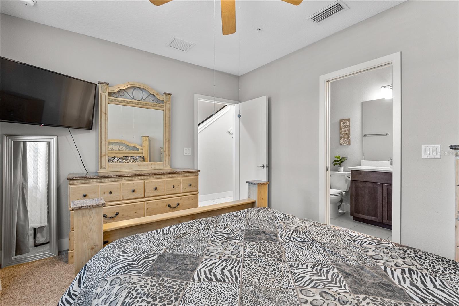 Image 32 of 47 For 1182 25th Way N
