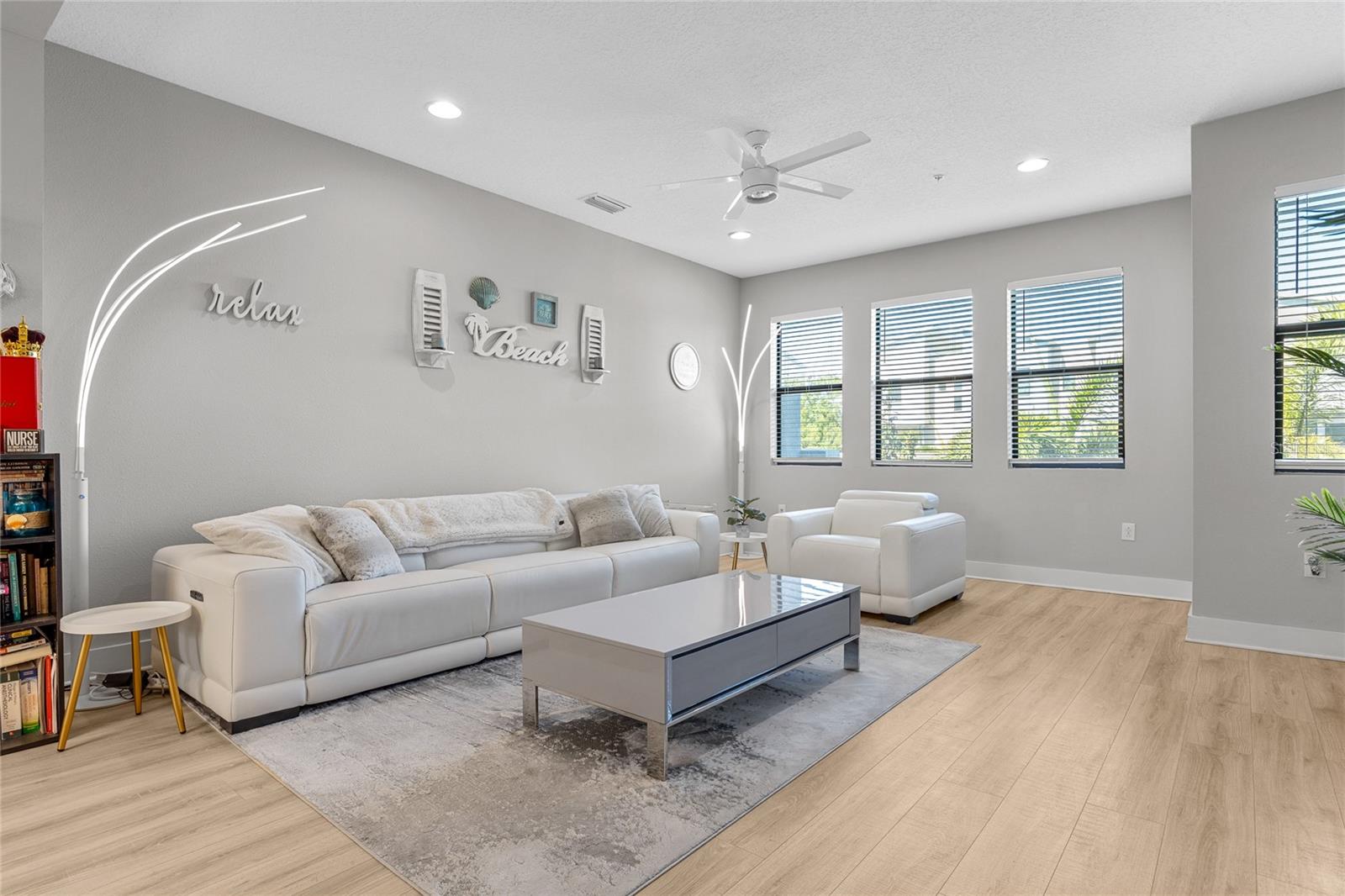 Image 9 of 47 For 1182 25th Way N