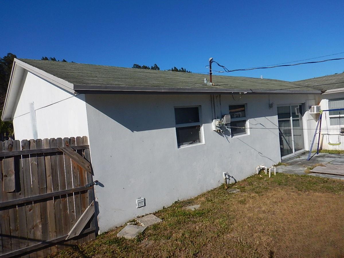 Image 20 of 27 For 1263 27th Street