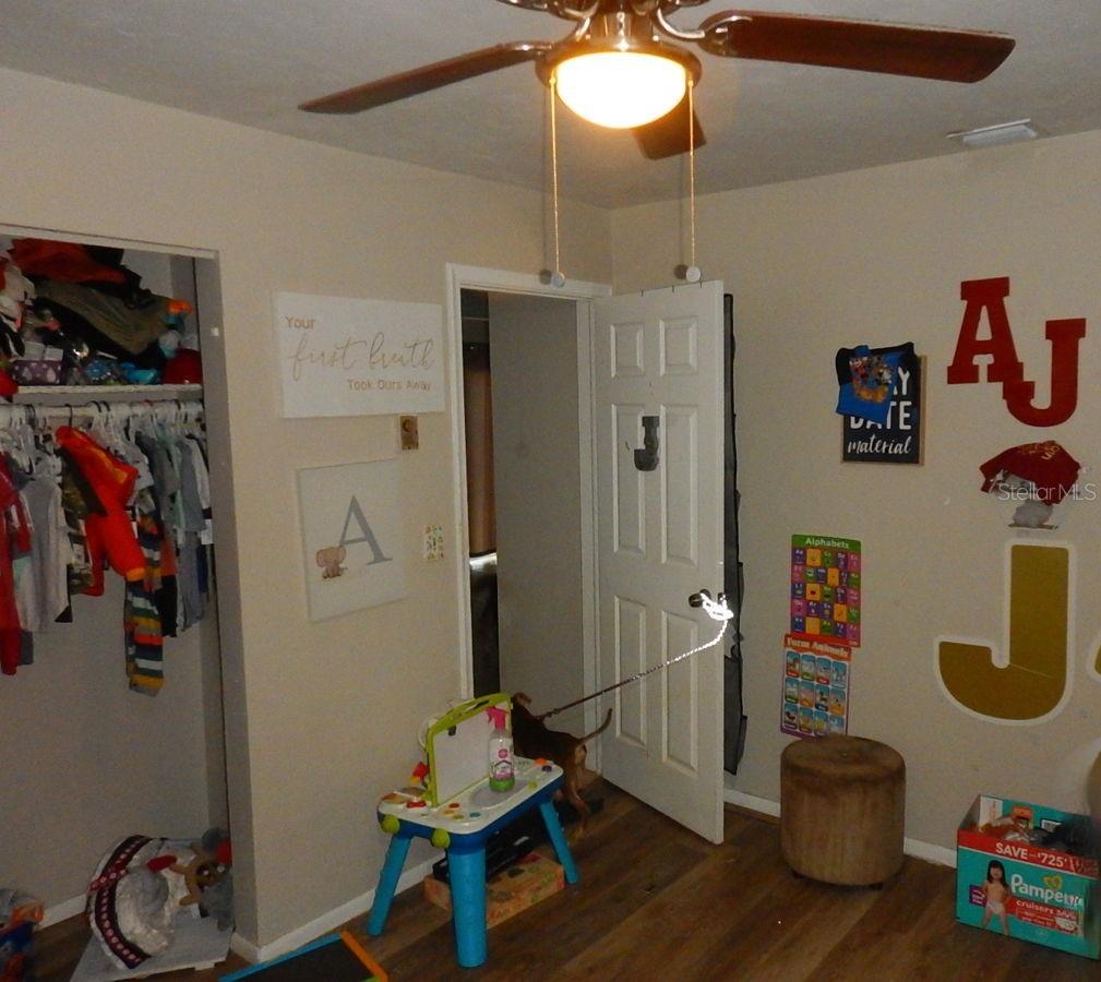 Image 6 of 27 For 1263 27th Street