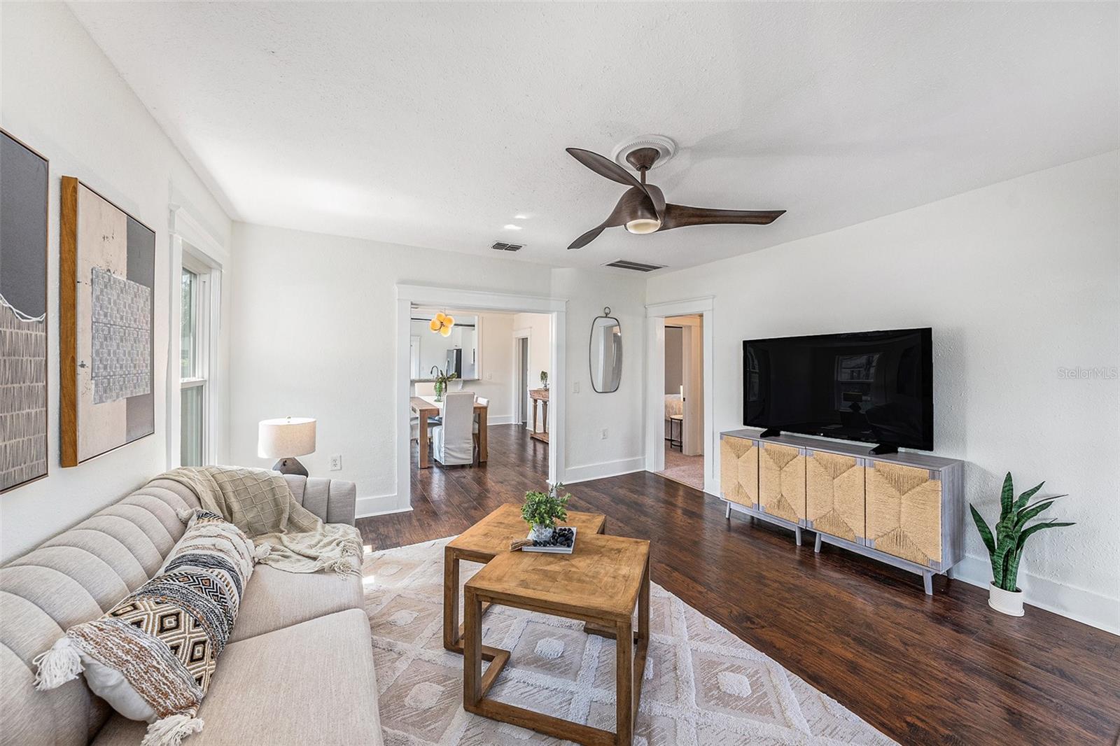 Image 5 of 29 For 1207 Giddens Avenue