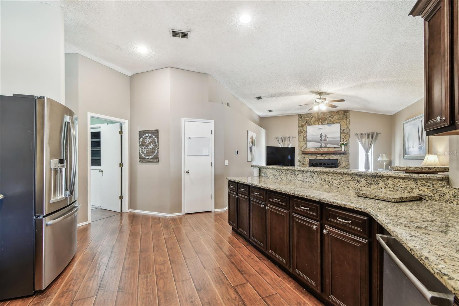 Image 31 of 91 For 3041 Avalon Terrace Drive