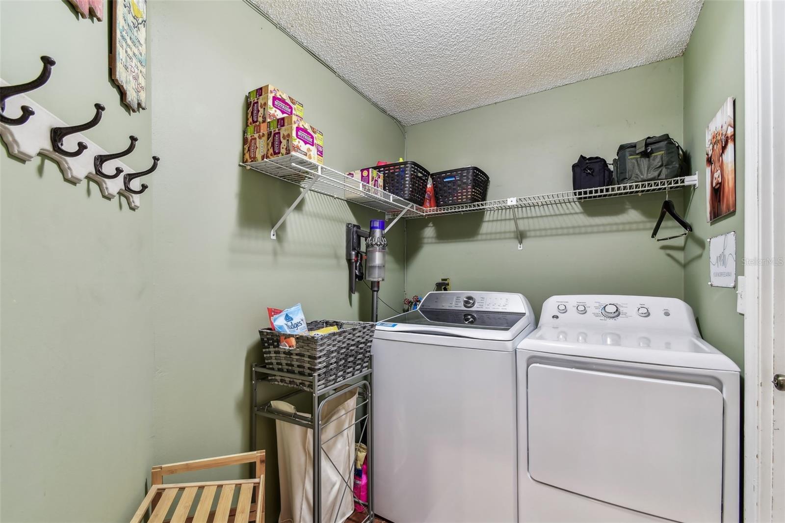 Image 33 of 91 For 3041 Avalon Terrace Drive