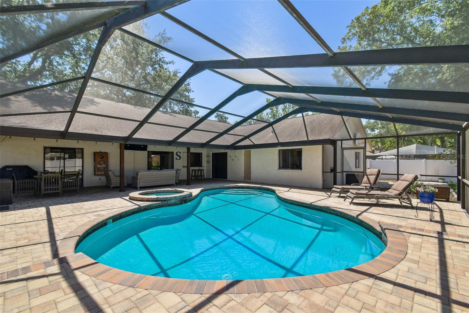 Image 64 of 91 For 3041 Avalon Terrace Drive