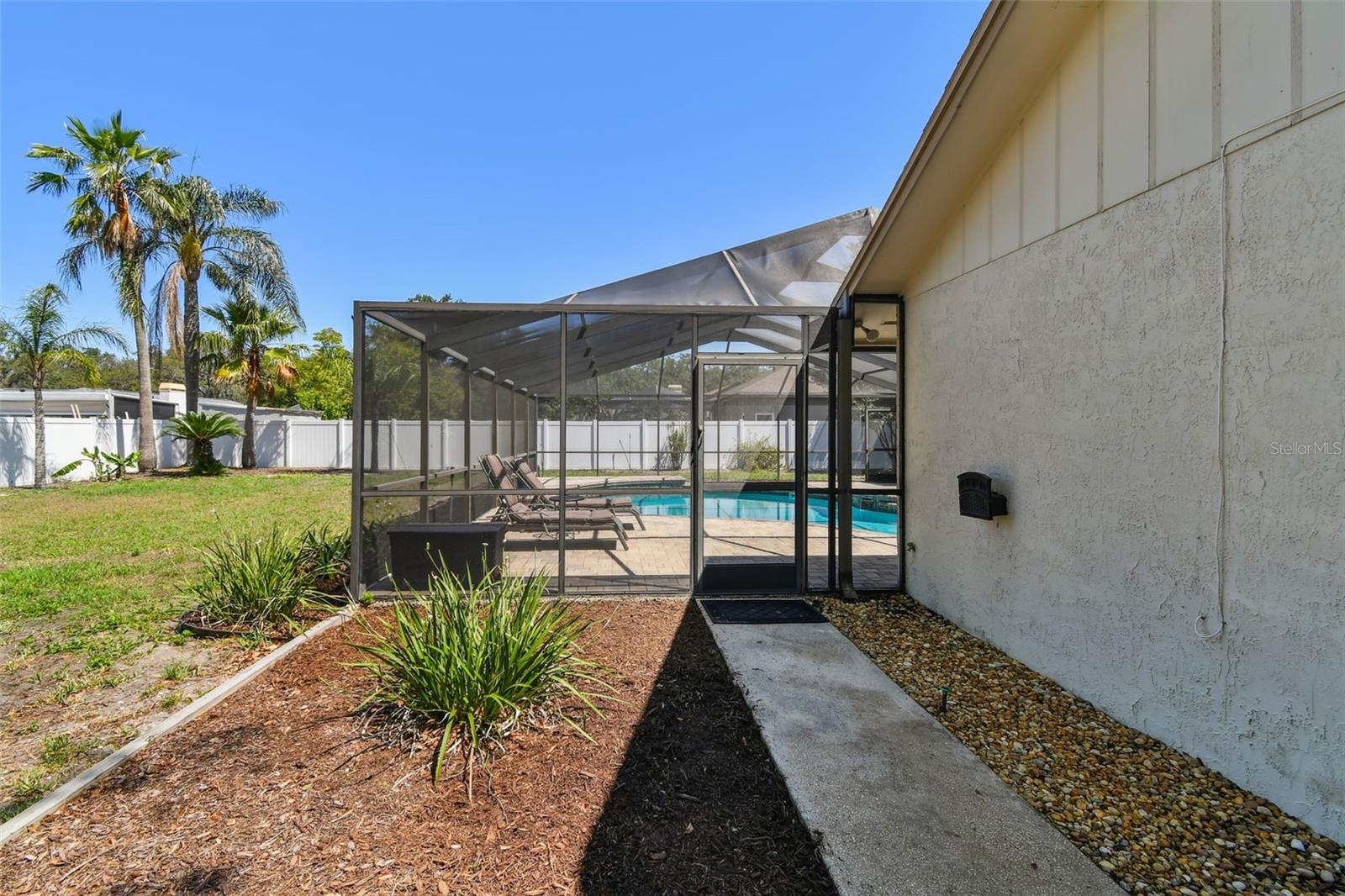 Image 75 of 91 For 3041 Avalon Terrace Drive
