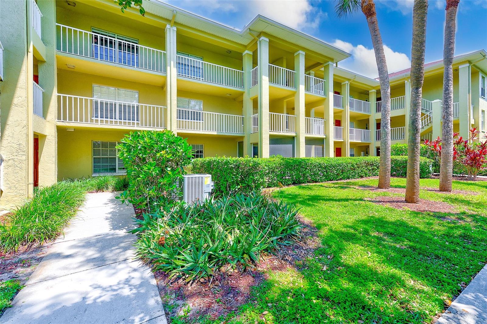Image 26 of 43 For 2690 Coral Landings Boulevard 122