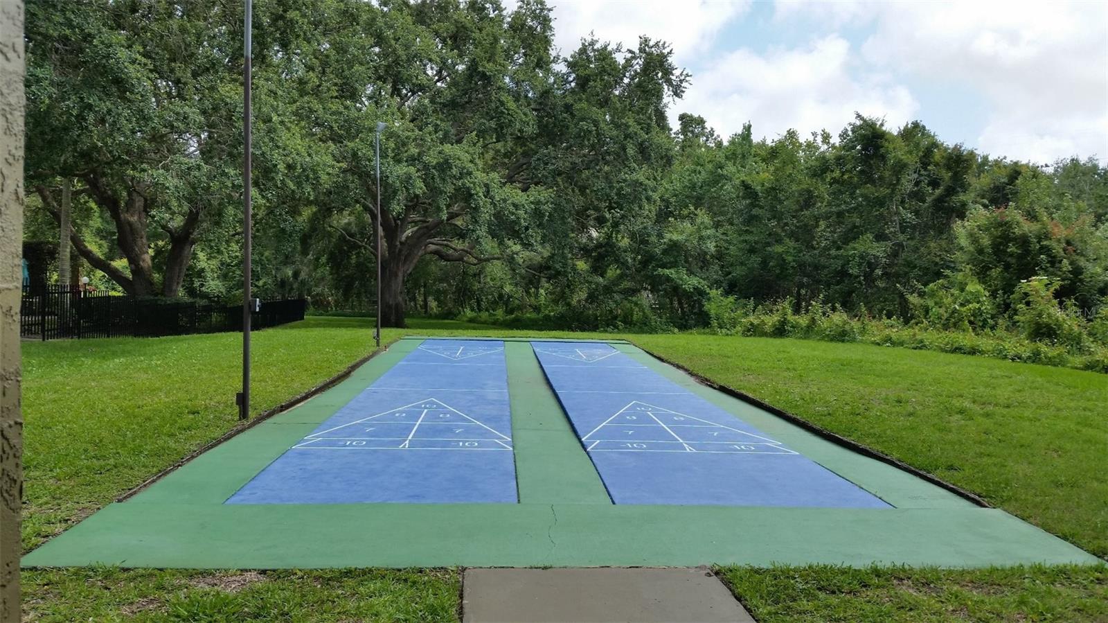 Image 31 of 43 For 2690 Coral Landings Boulevard 122