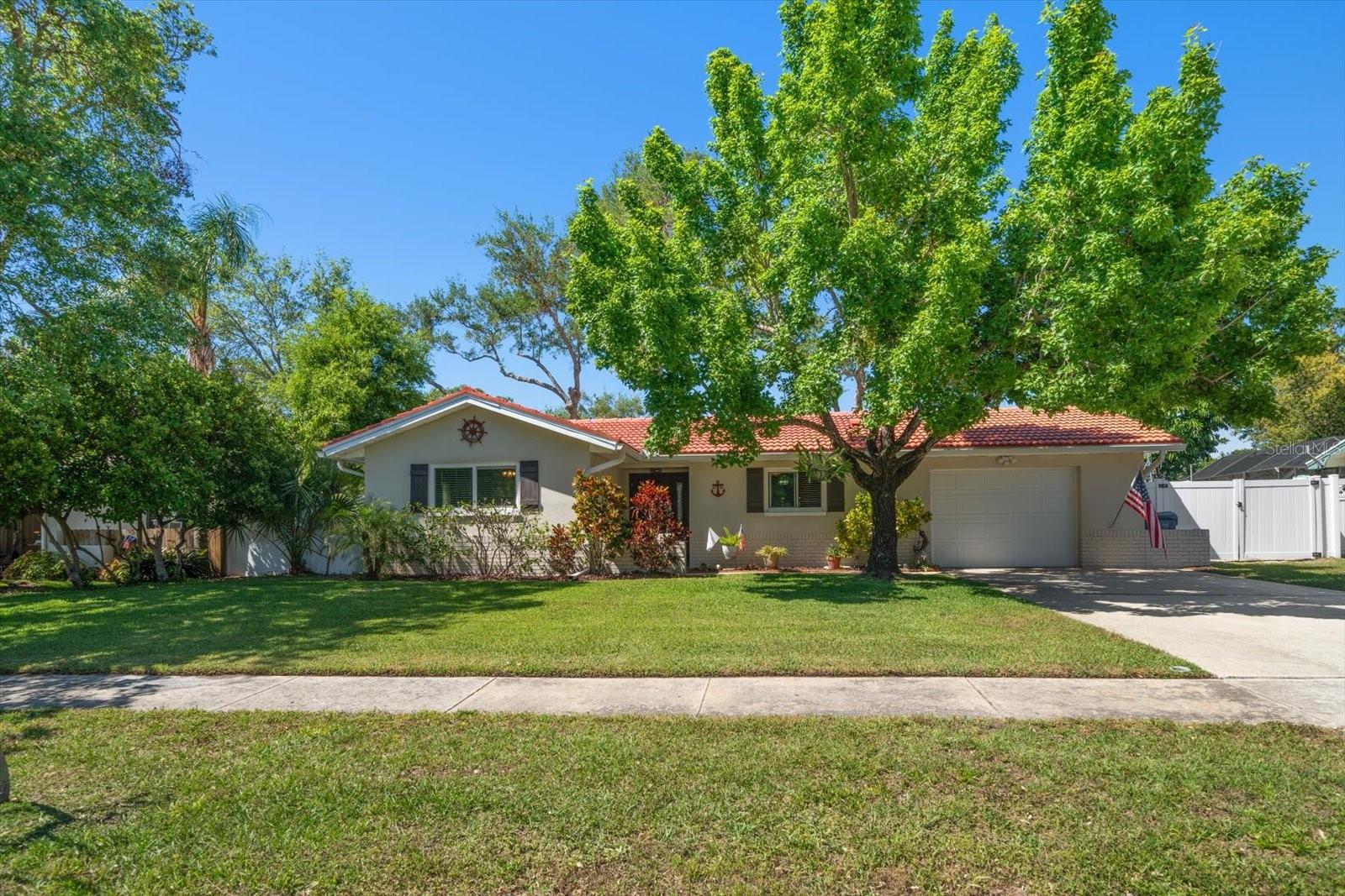 Details for 2731 Sunny Breeze Avenue, LARGO, FL 33770