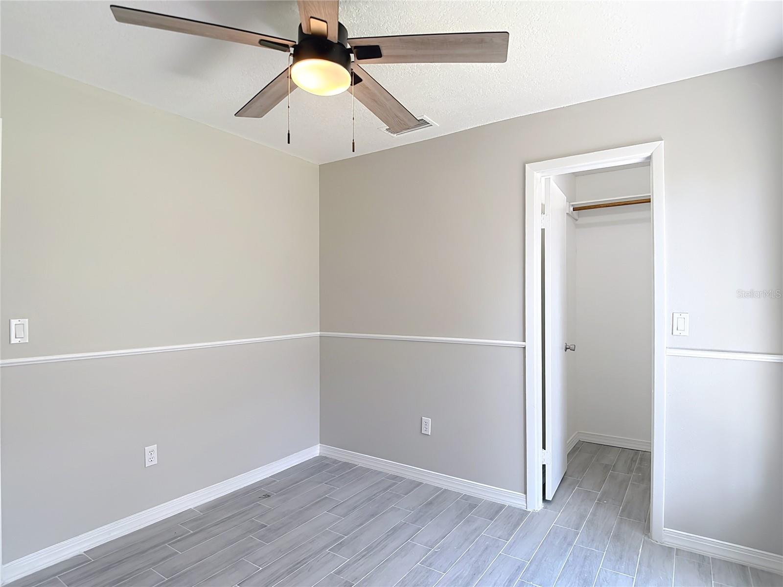 Listing photo id 30 for 1530 High Knoll Drive