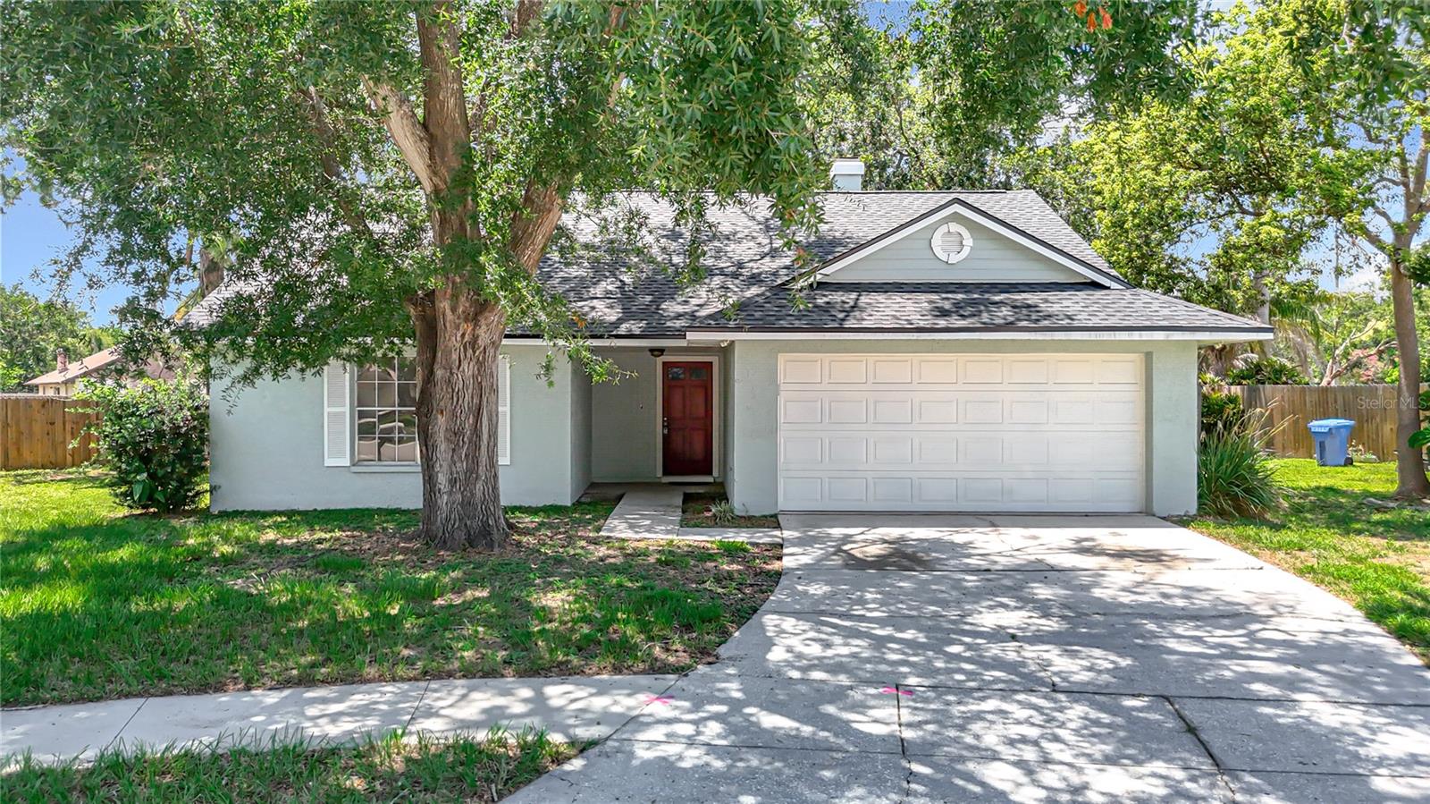 Listing photo id 6 for 1530 High Knoll Drive