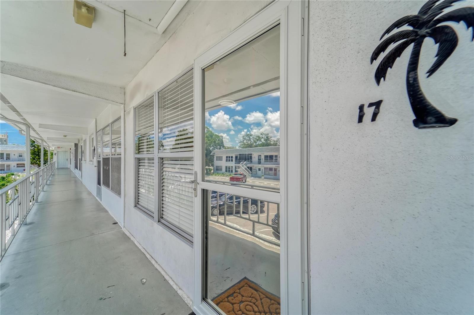 Image 2 of 10 For 1221 Drew Street B17