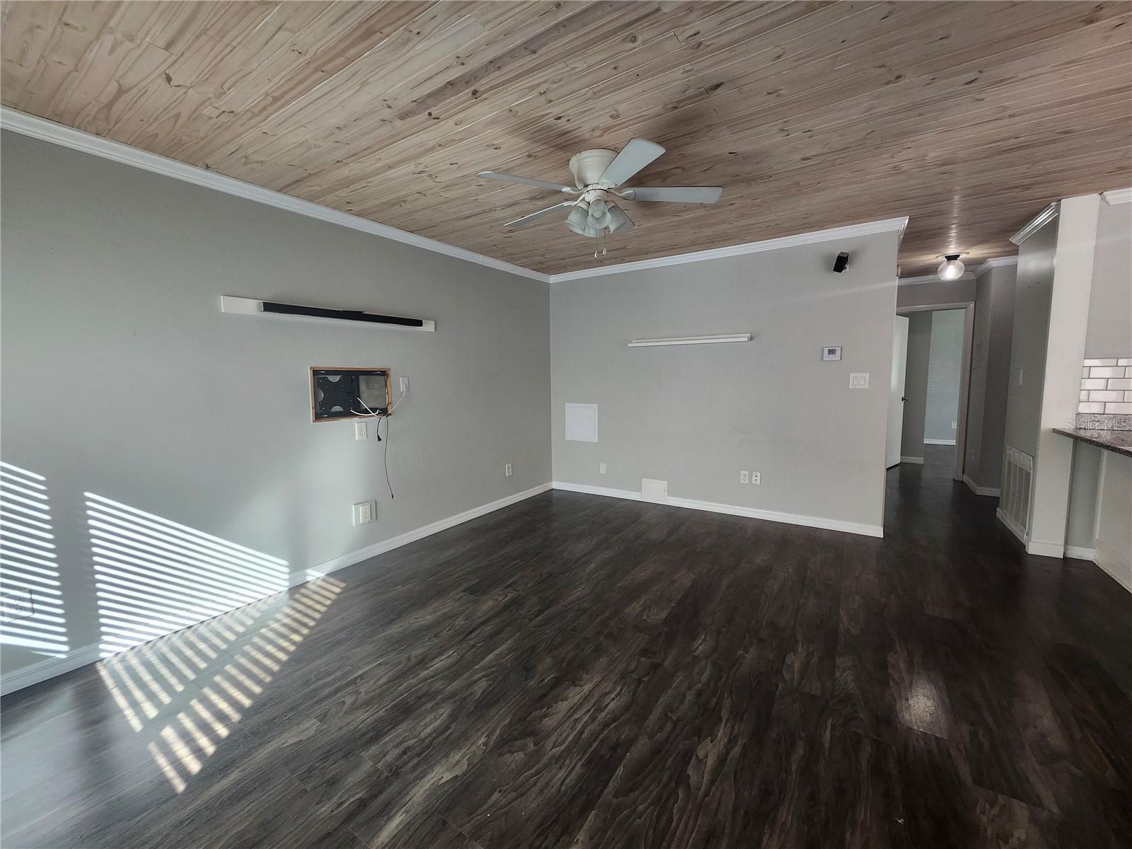 Image 2 of 10 For 9015 Pebble Creek Drive
