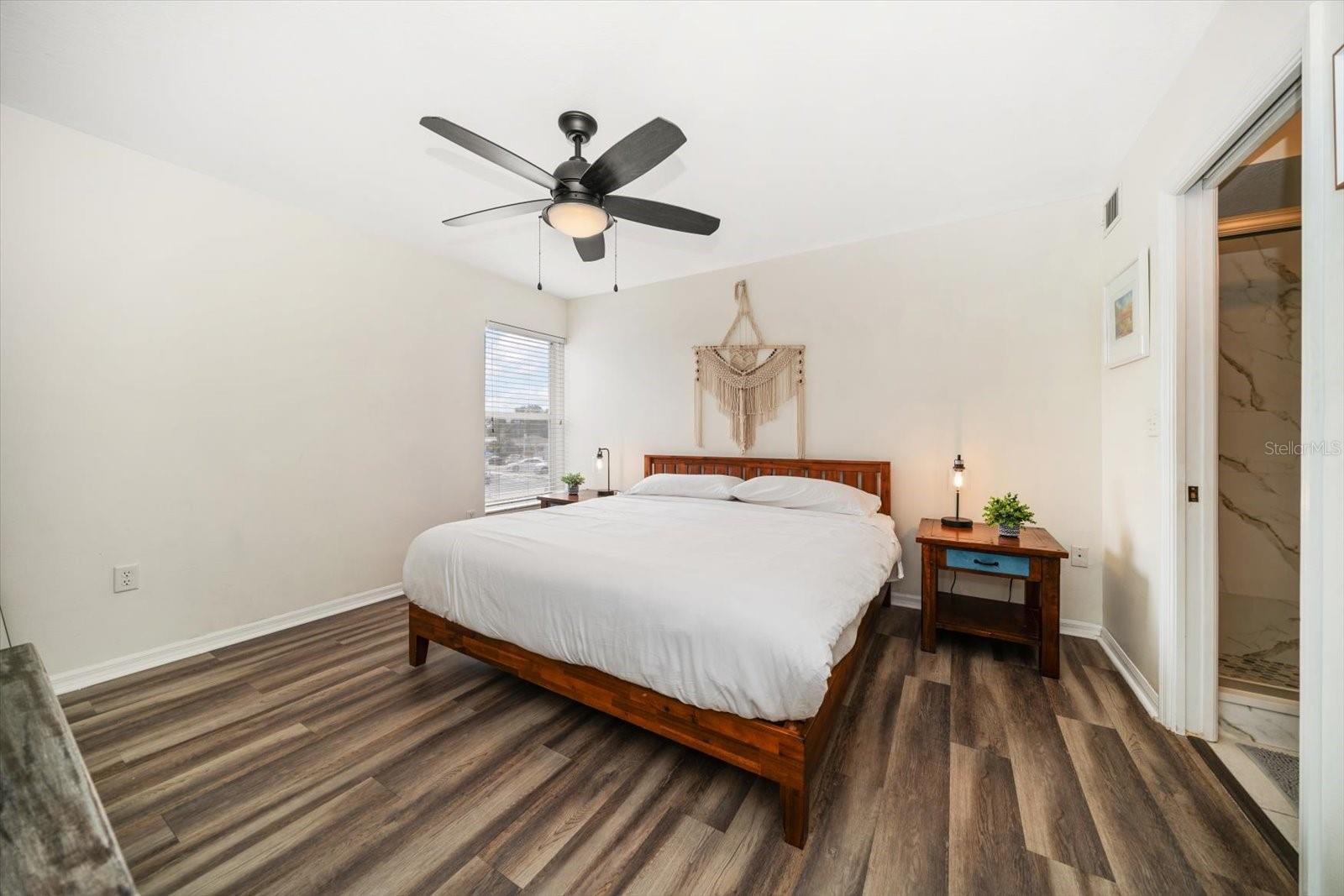 Image 16 of 60 For 1412 Gulf Boulevard 103a