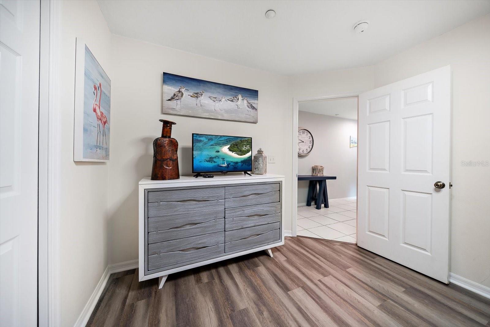 Image 22 of 60 For 1412 Gulf Boulevard 103a
