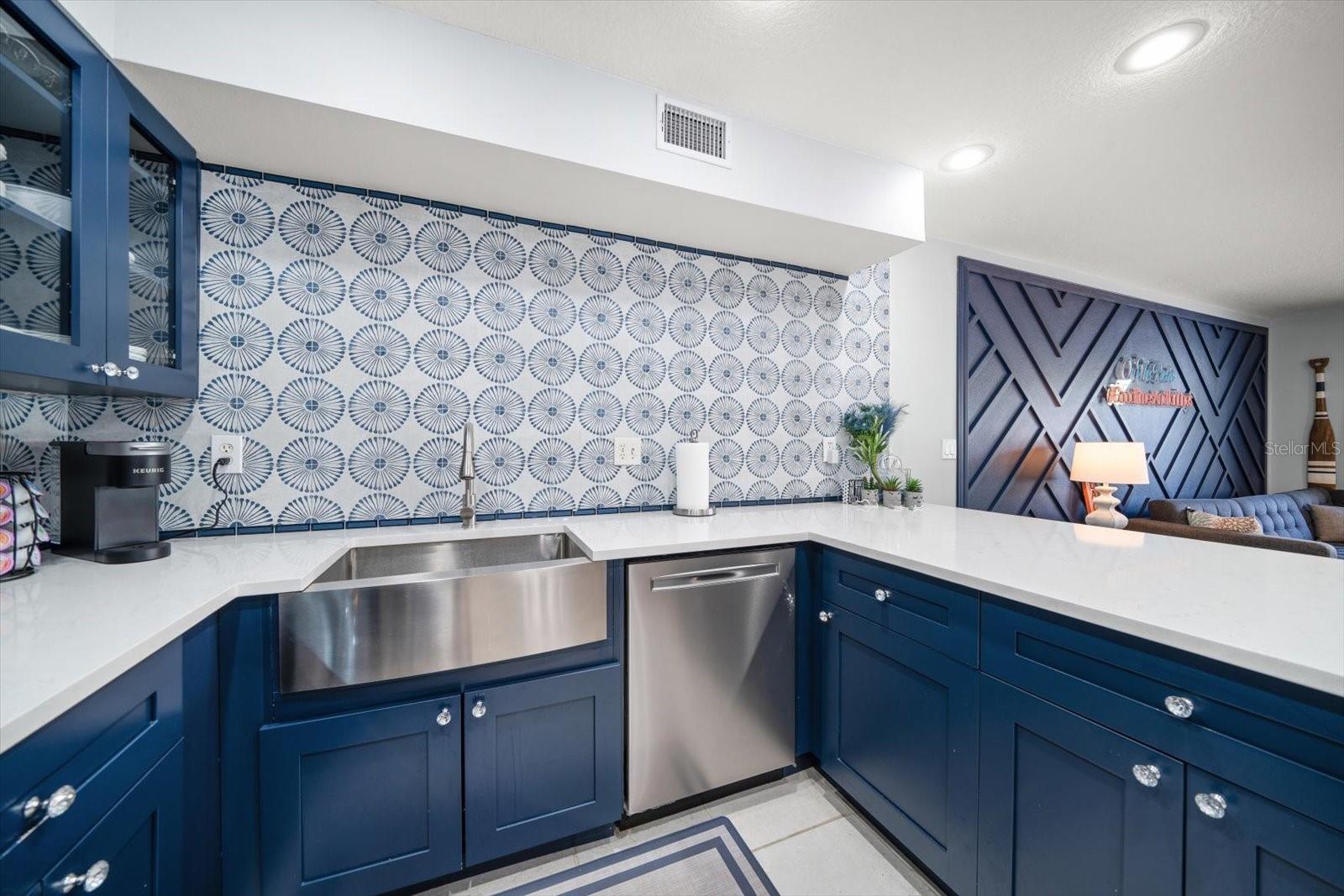 Image 4 of 60 For 1412 Gulf Boulevard 103a