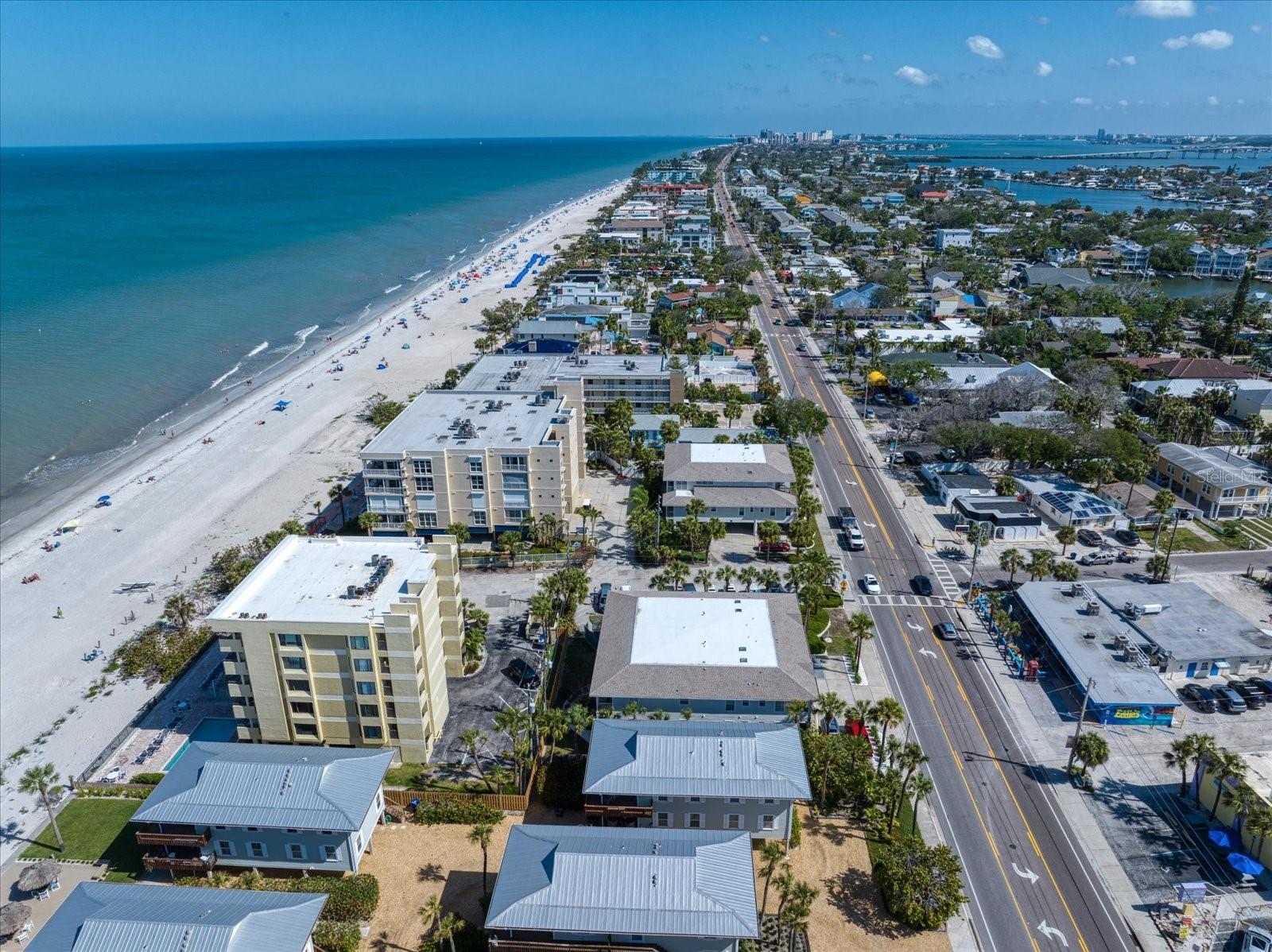 Image 42 of 60 For 1412 Gulf Boulevard 103a