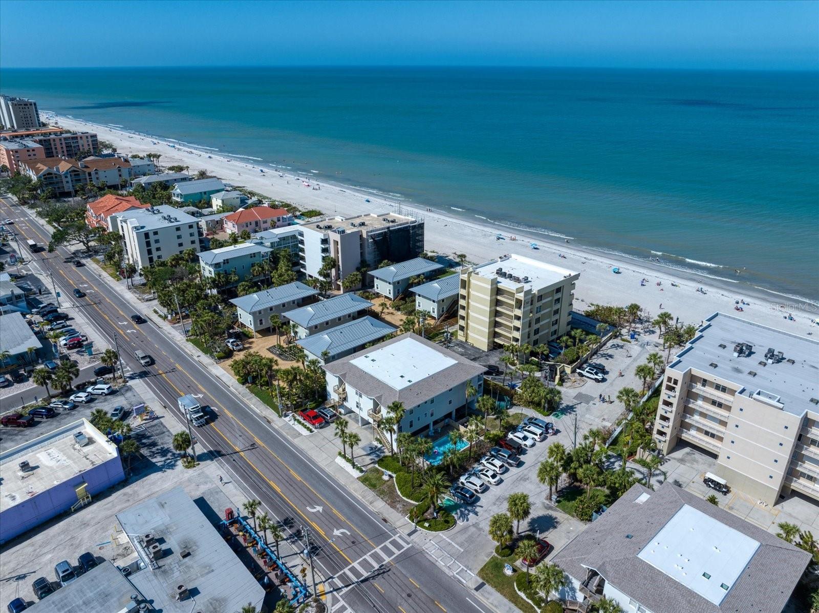 Image 43 of 60 For 1412 Gulf Boulevard 103a