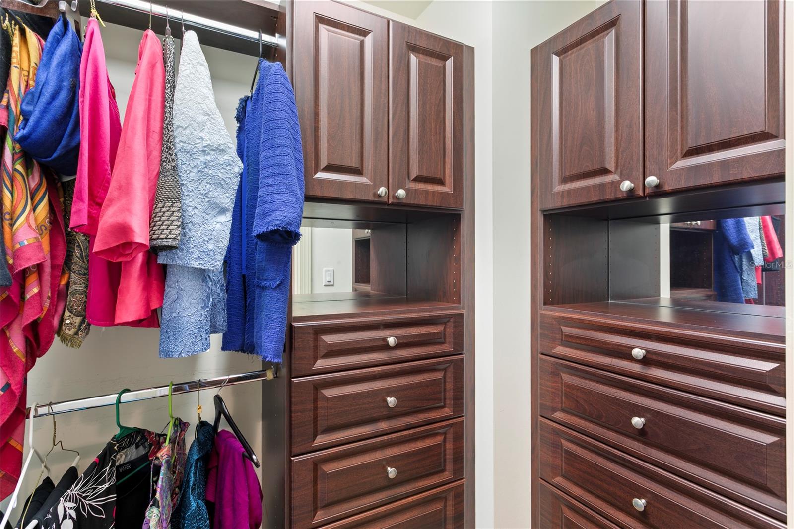 Image 27 of 74 For 5823 Bowen Daniel Drive 606