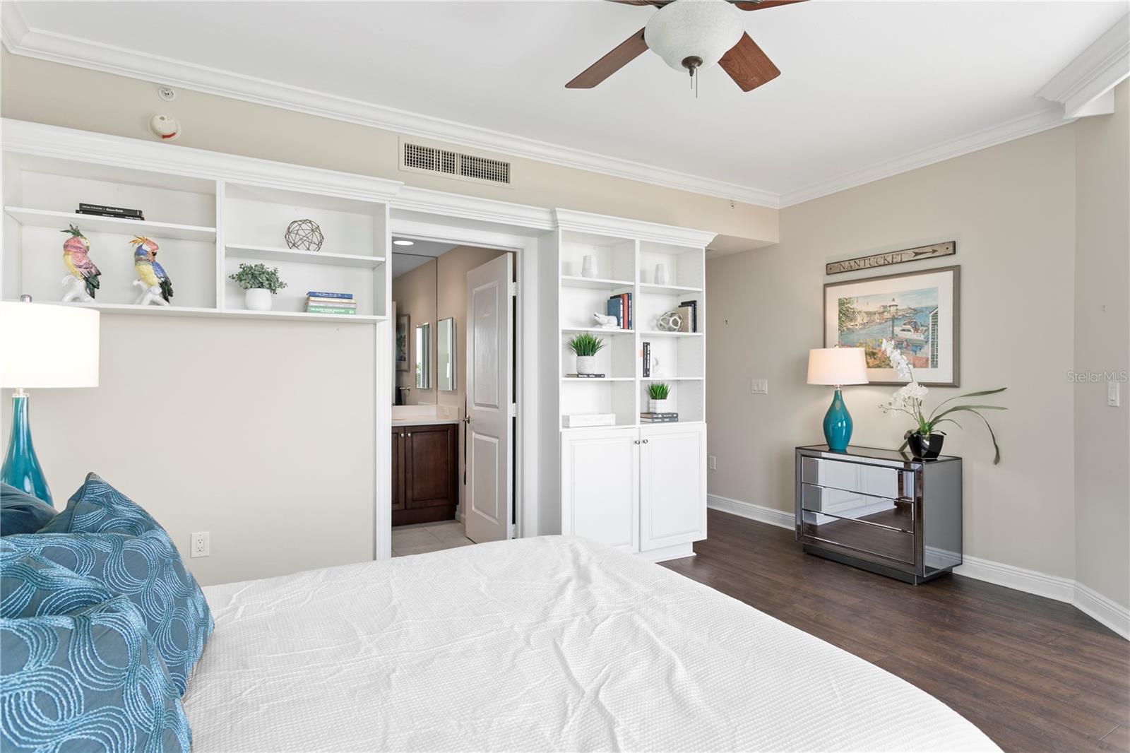 Image 35 of 74 For 5823 Bowen Daniel Drive 606