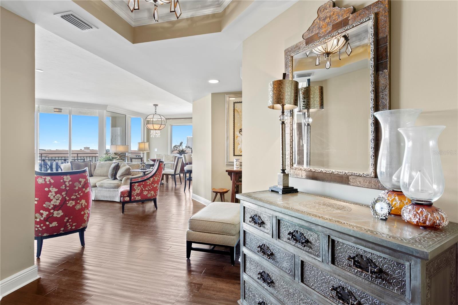 Image 5 of 74 For 5823 Bowen Daniel Drive 606