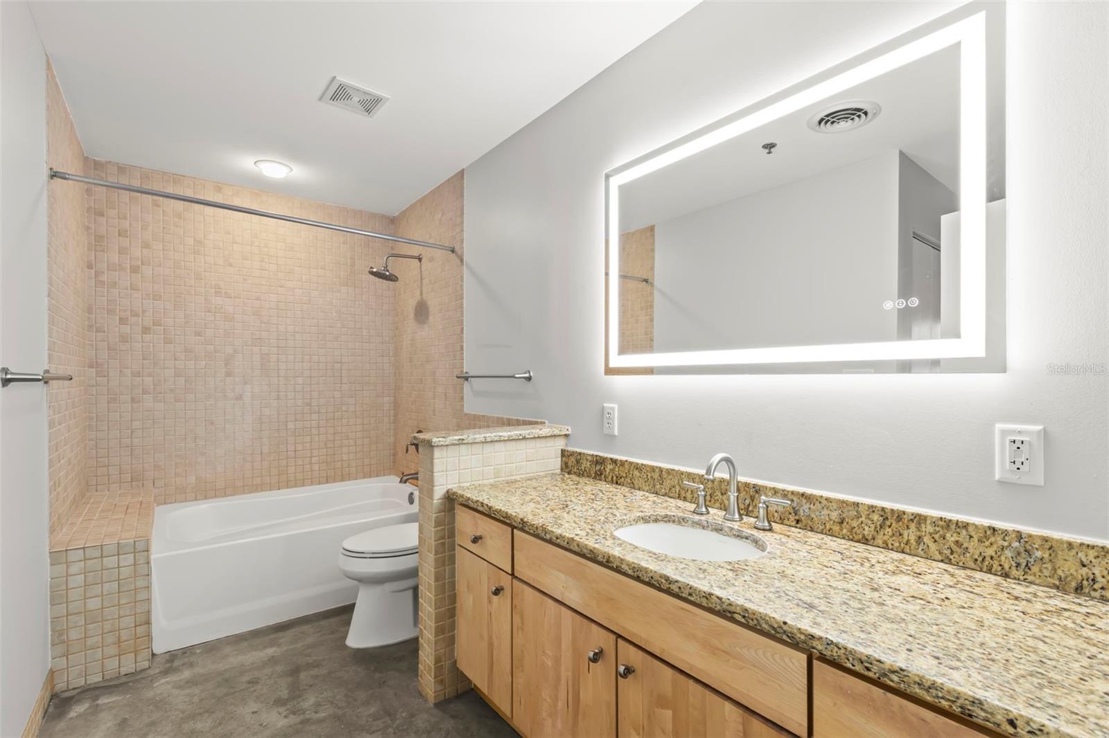Image 35 of 50 For 175 2nd Street S 907