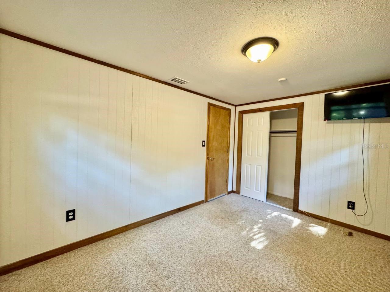 Image 24 of 59 For 14824 23rd Street