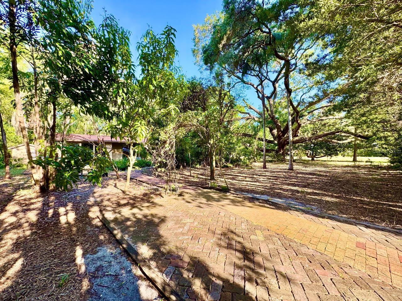 Image 36 of 59 For 14824 23rd Street
