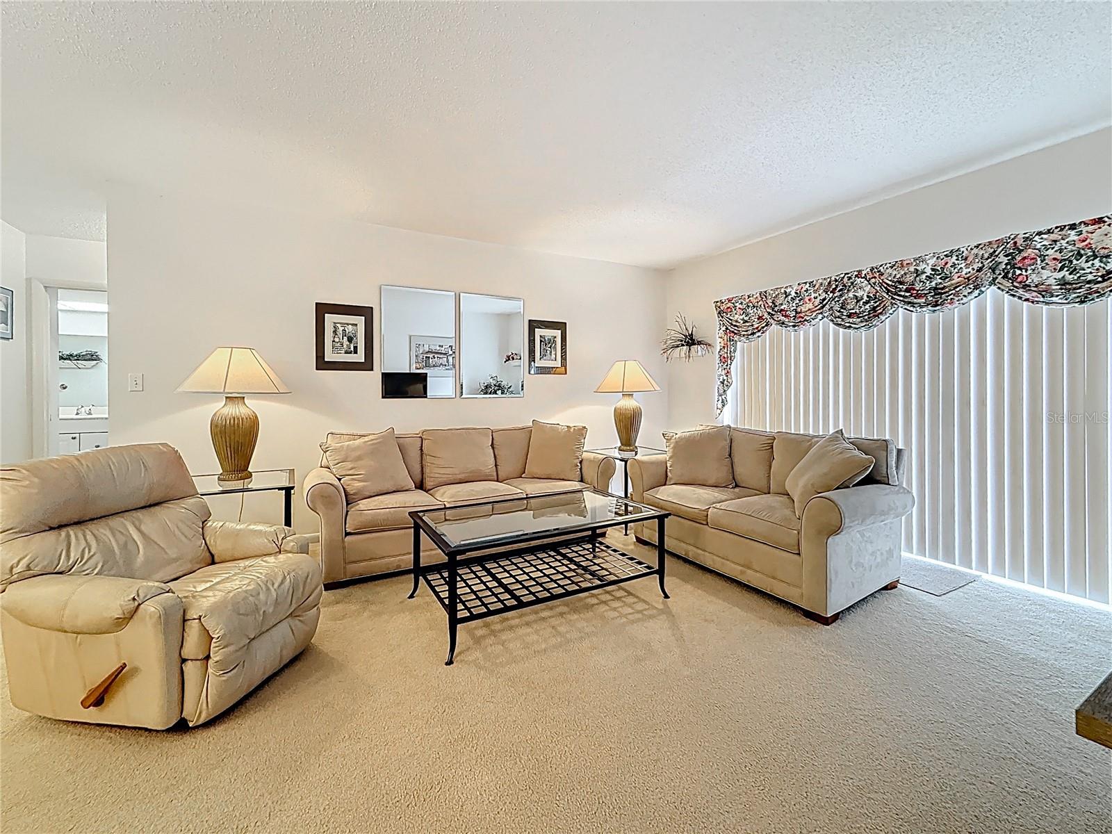 Image 18 of 50 For 4900 Brittany Drive S 211