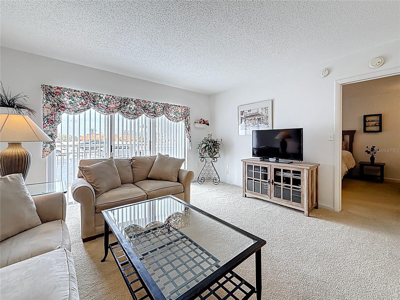 Image 20 of 50 For 4900 Brittany Drive S 211