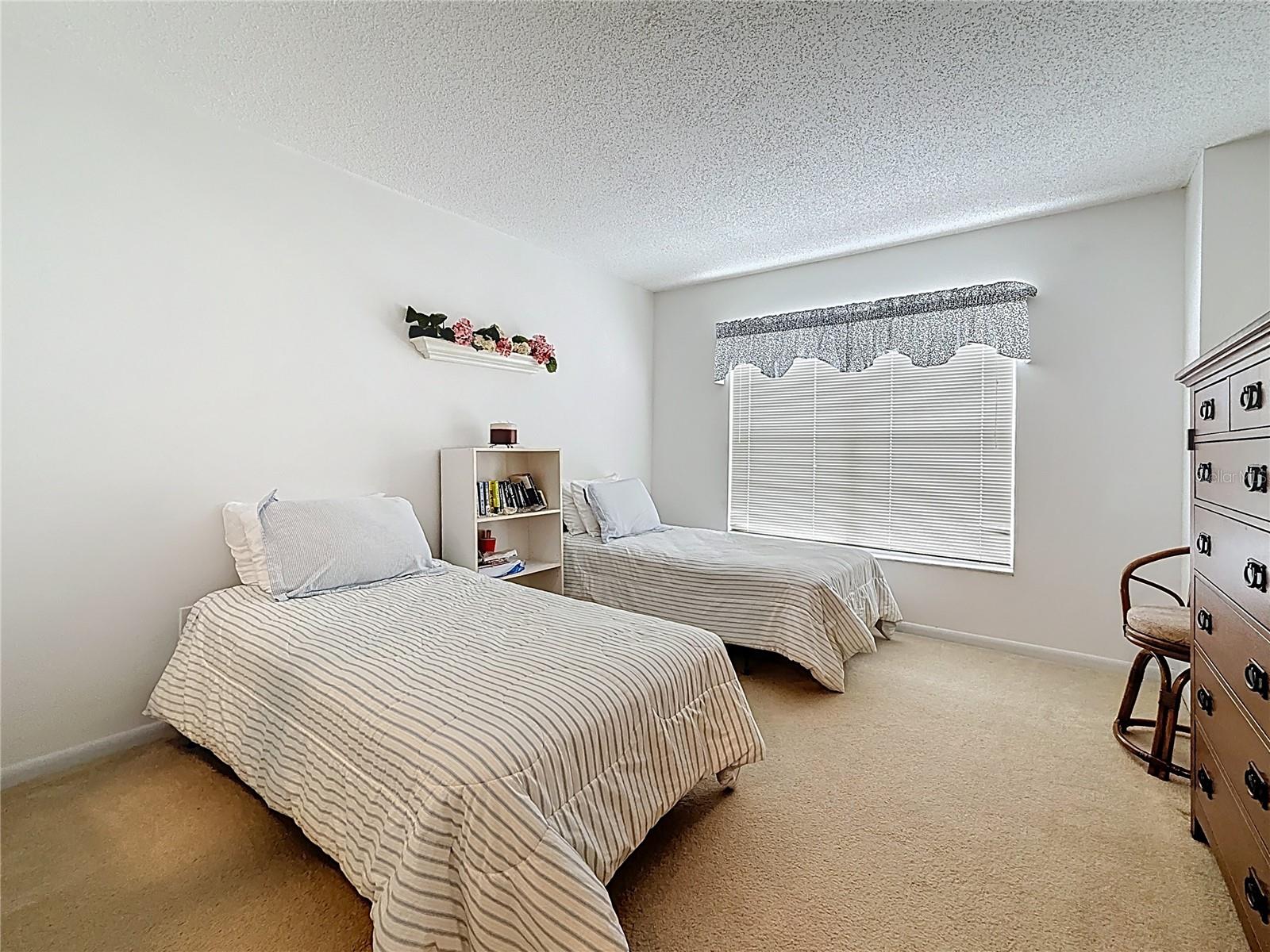 Image 31 of 50 For 4900 Brittany Drive S 211